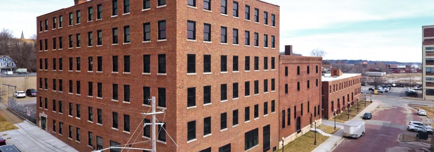 Pershing Lofts exterior