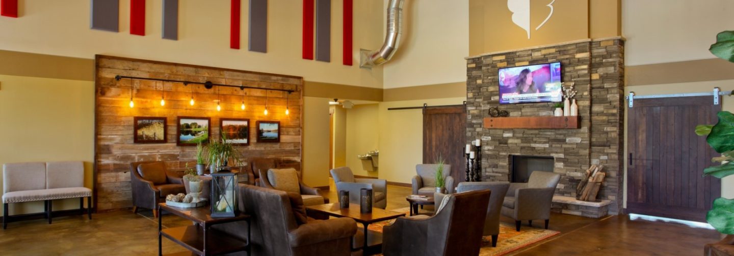 Oak Run Golf Course lobby lounge