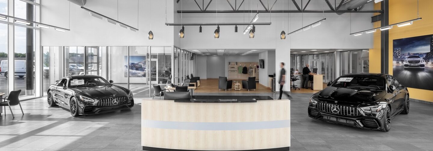 Smart Luxury Motors Sales Desk